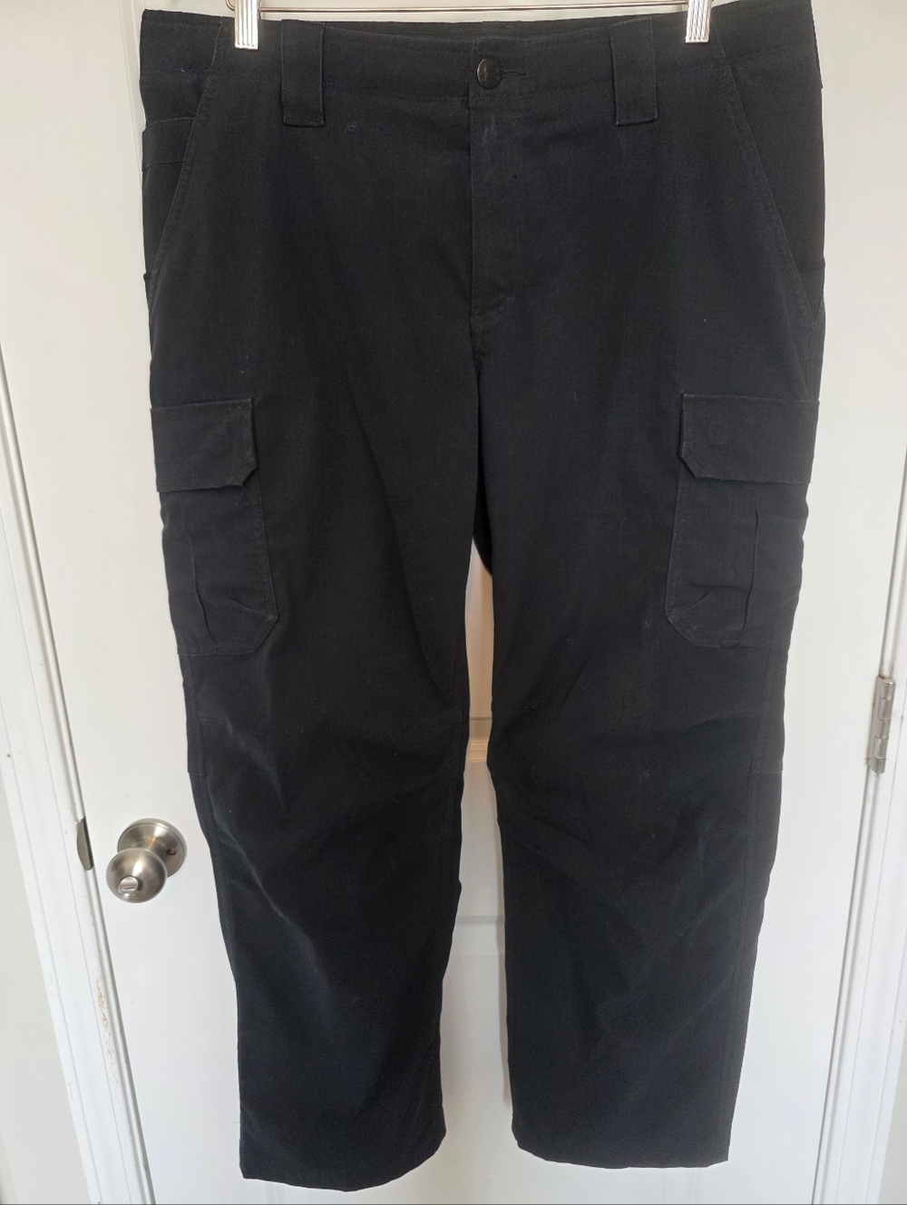 Under Armour Cargo Pants Size 36x30